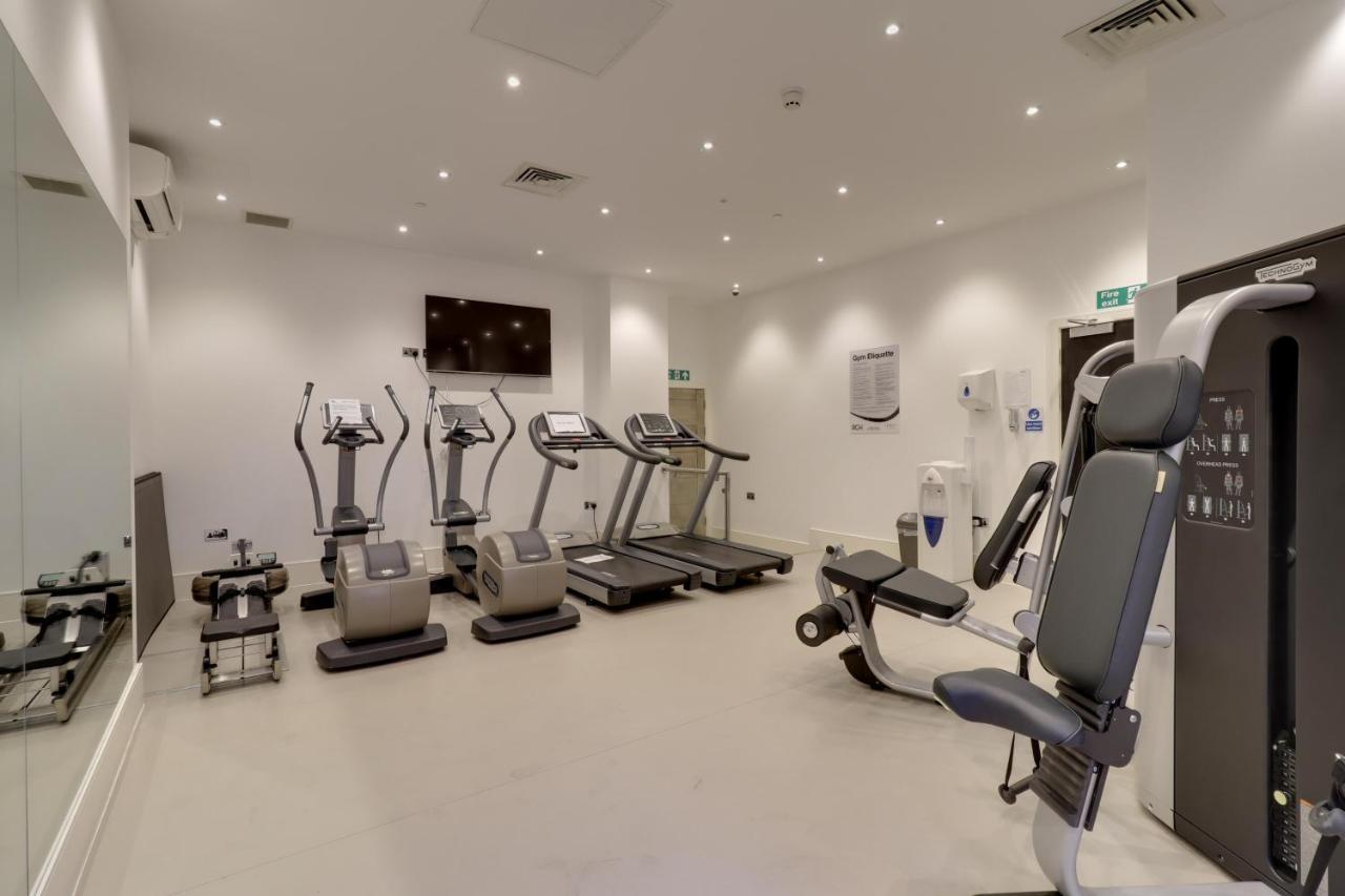 La Casa Suites Slough Ngoại thất bức ảnh