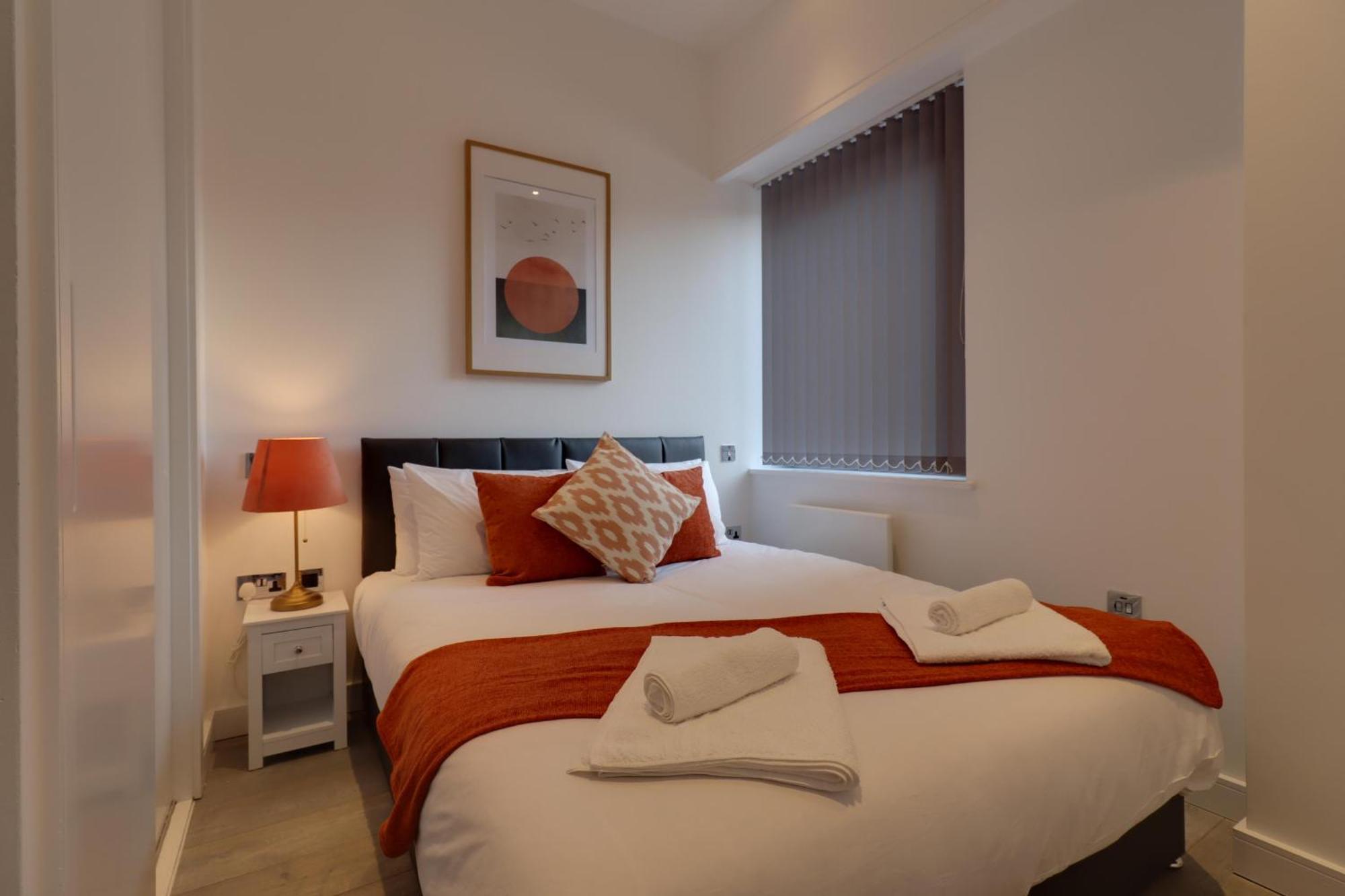 La Casa Suites Slough Ngoại thất bức ảnh